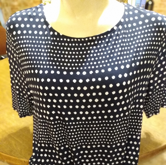 Allison Daley Top - Picture 1 of 5